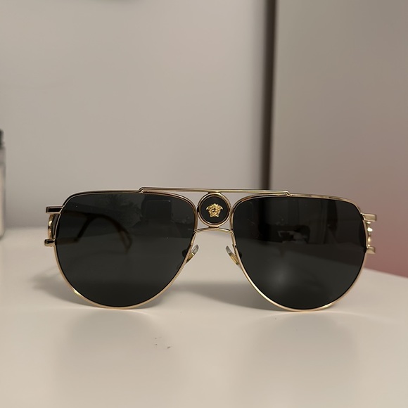 Versace Sunglasses - Picture 2 of 5